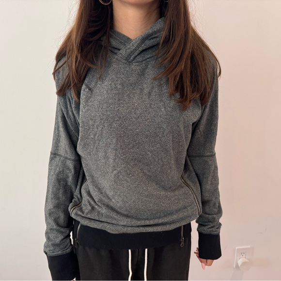 Lululemon sweater - Picture 3 of 6